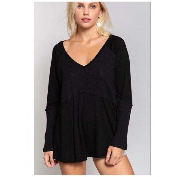 LIGHT wash long sleeve top w/ rib Detail - Picture 4 of 15